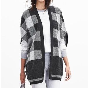 Banana Republic Buffalo Check Sweater Cape NWT!
